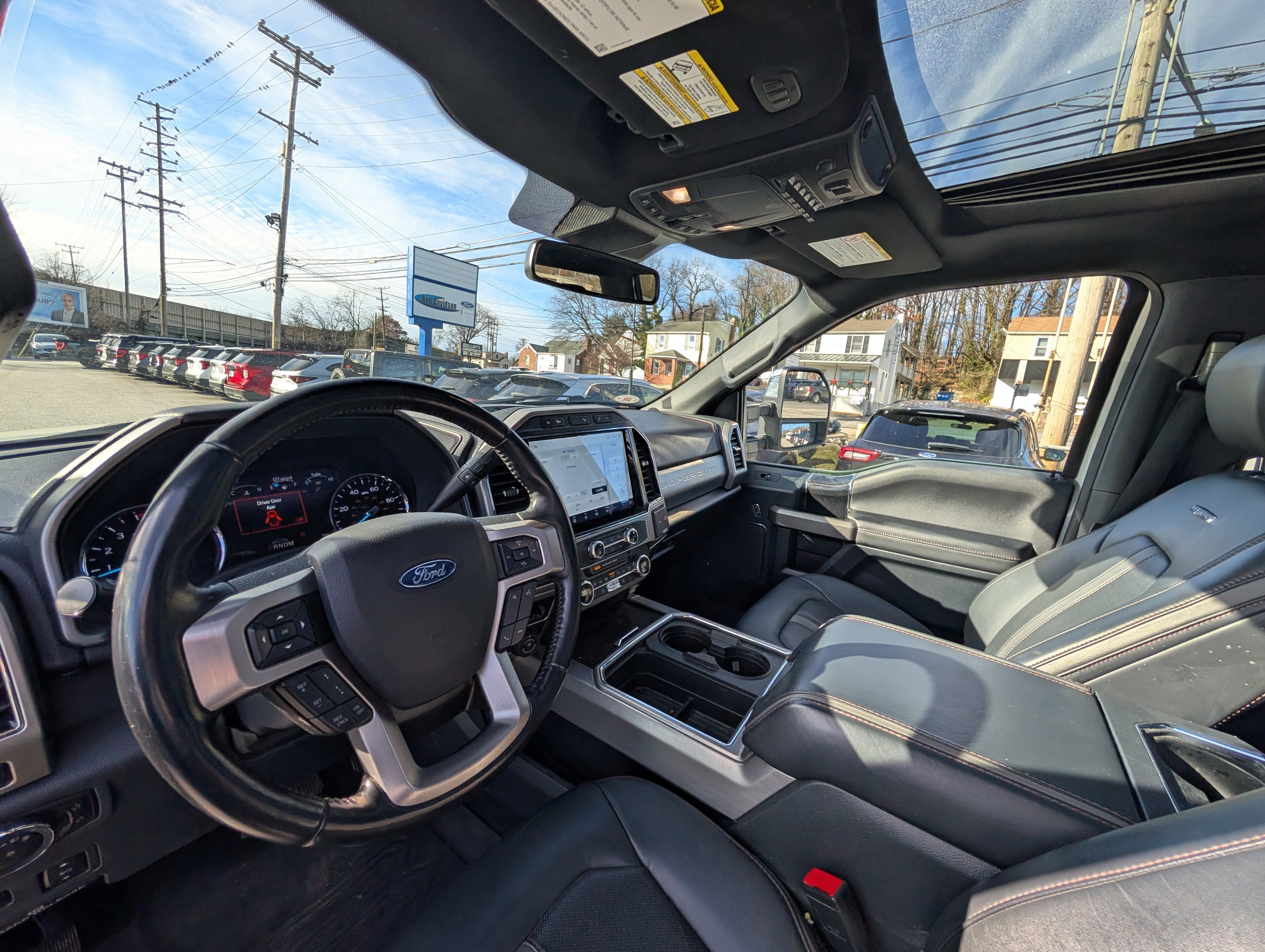 Certified 2022 Ford F350 Platinum image 17