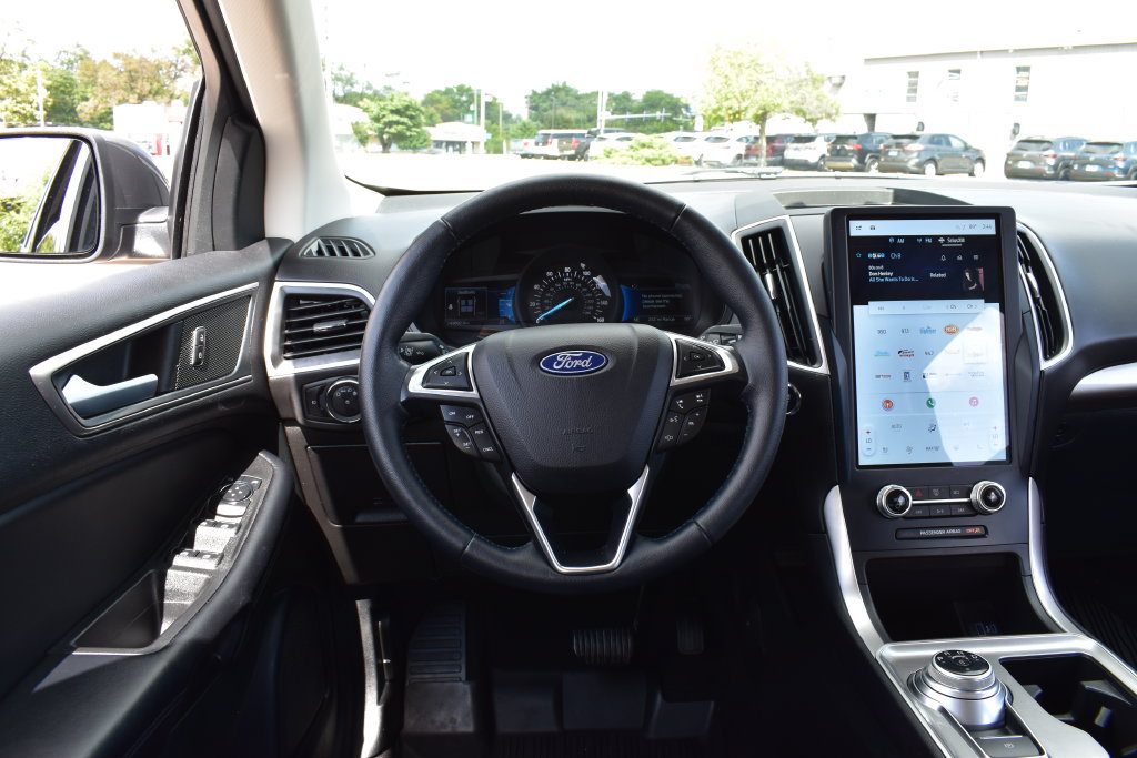 Certified 2023 Ford Edge SEL w/ Convenience Package AWD/4WD image 16