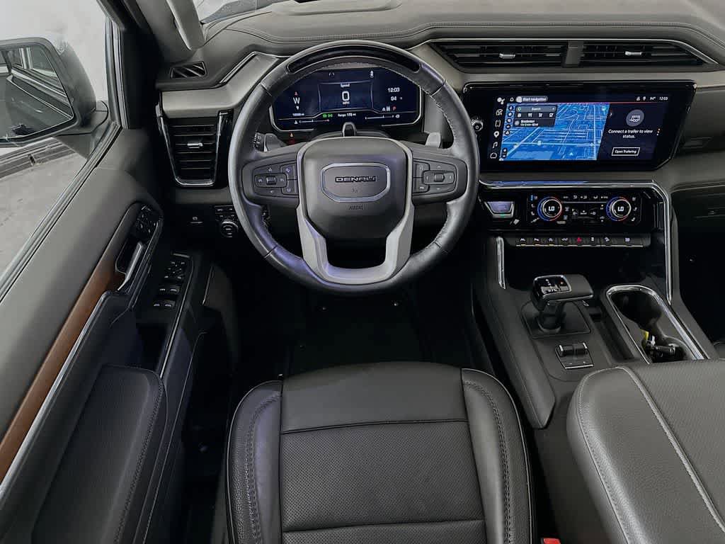 Used 2024 GMC Sierra 1500 Denali AWD/4WD image 10