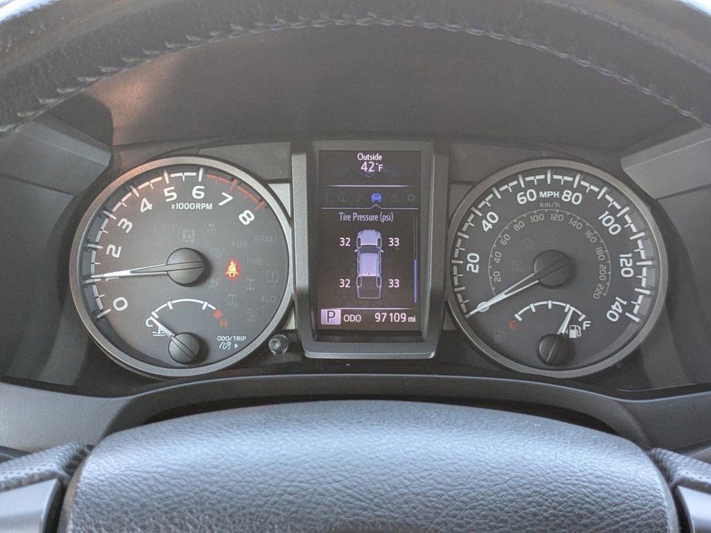 Used 2019 Toyota Tacoma TRD Sport image 27