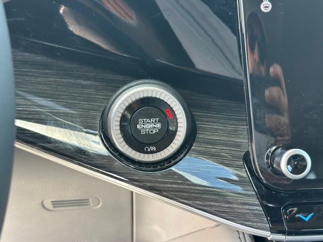 Used 2022 Jeep Wagoneer Series III w/ Convenience Group I AWD/4WD image 32