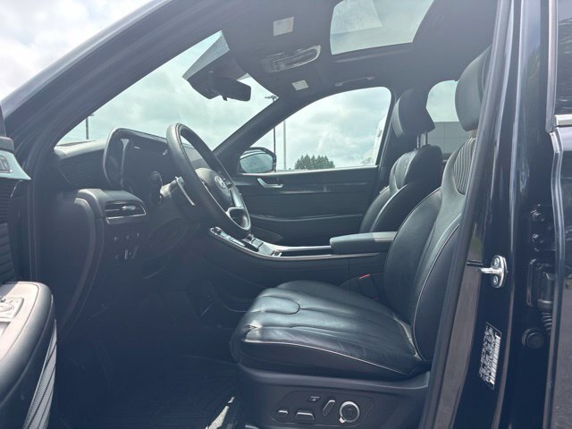 Used 2024 Hyundai Palisade Calligraphy AWD/4WD image 16