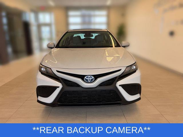 Used 2024 Toyota Camry SE w/ Cold Weather Package FWD image 7