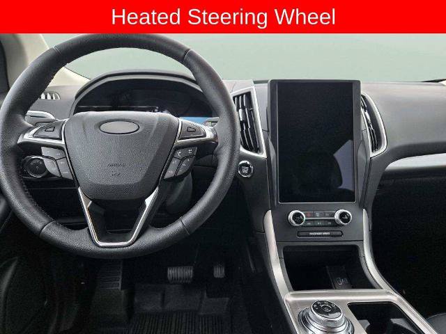 Certified 2024 Ford Edge SEL w/ Convenience Package AWD/4WD image 9