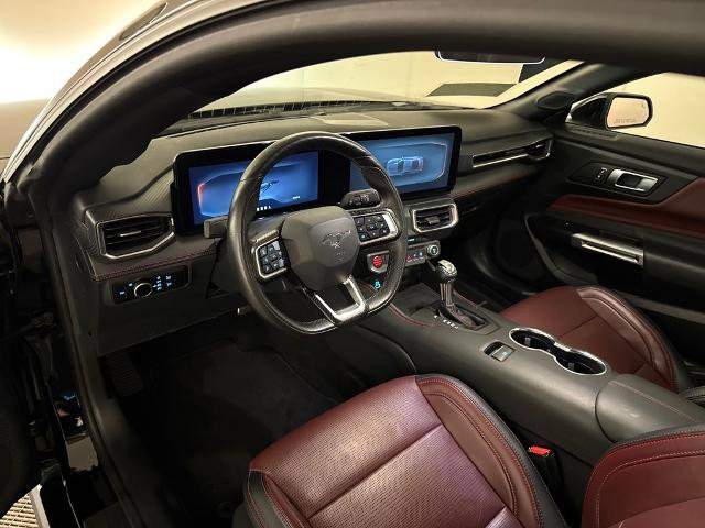 Certified 2025 Ford Mustang Premium RWD image 5