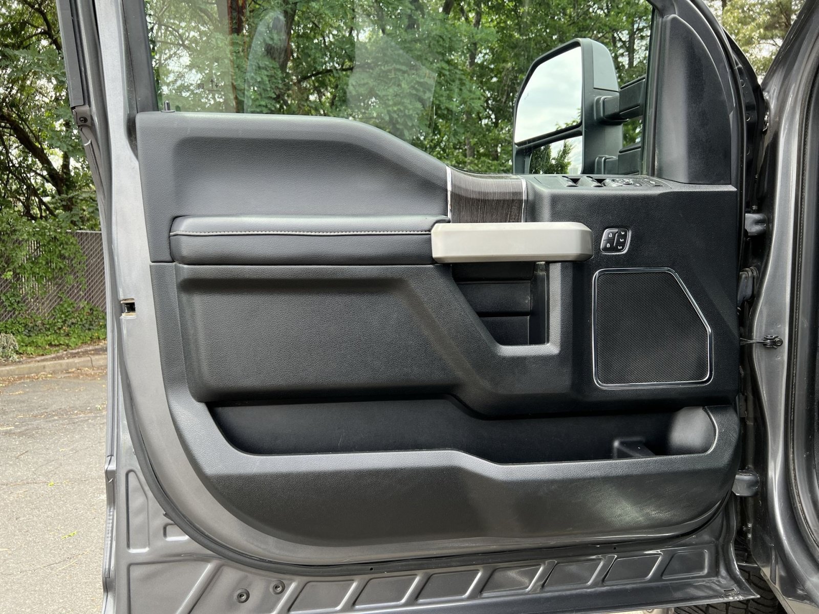 Certified 2021 Ford F250 Lariat AWD/4WD image 14
