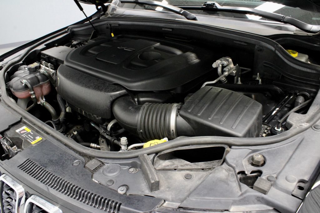 Used 2021 Jeep Grand Cherokee Limited AWD/4WD image 17