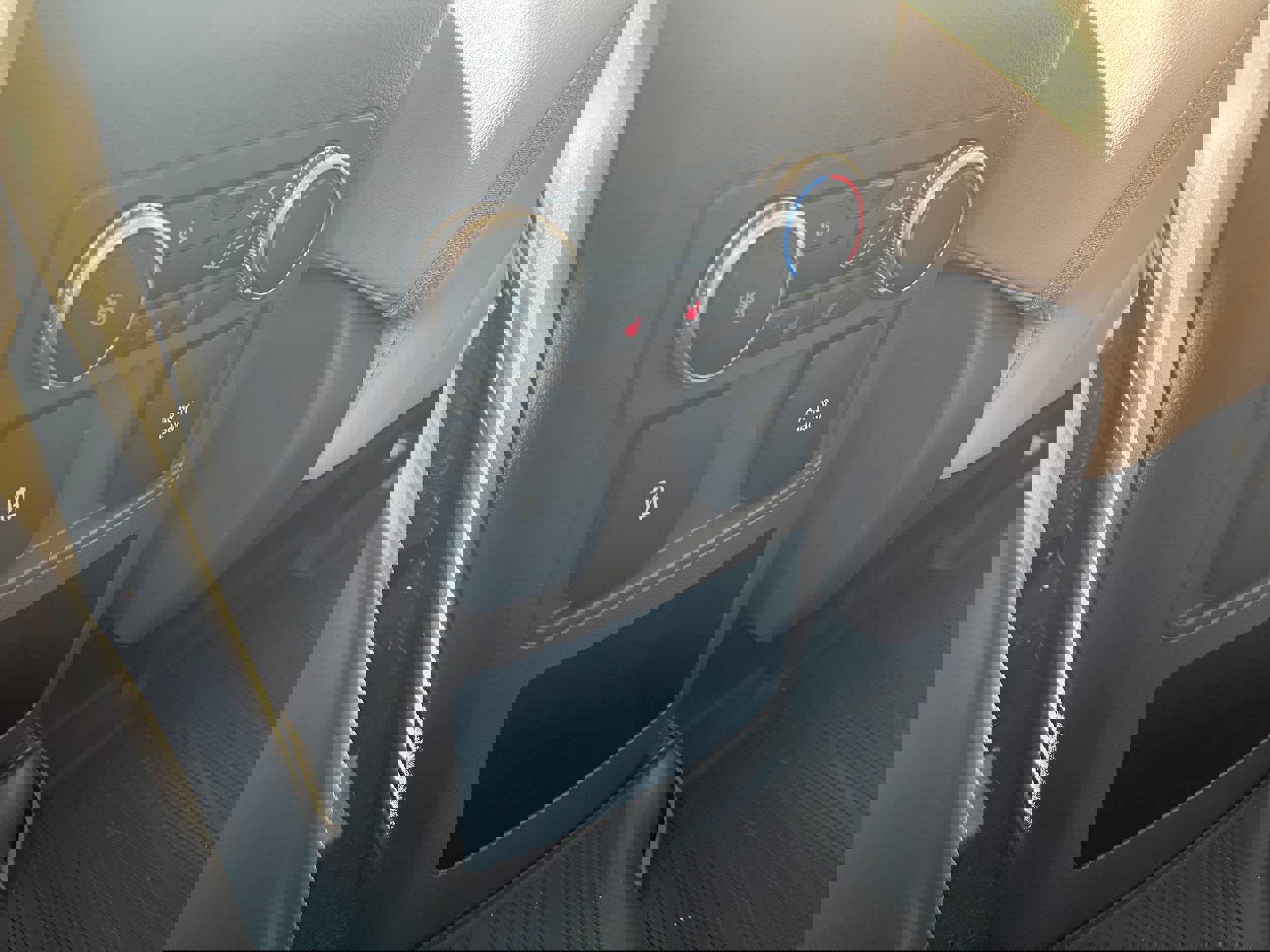 Certified 2021 Ford Explorer Platinum w/ Equipment Group 601A image 12