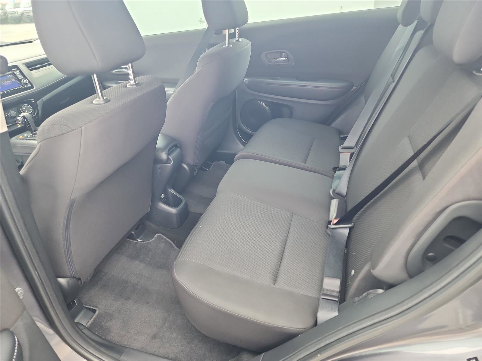 Used 2017 Honda HR-V LX image 22