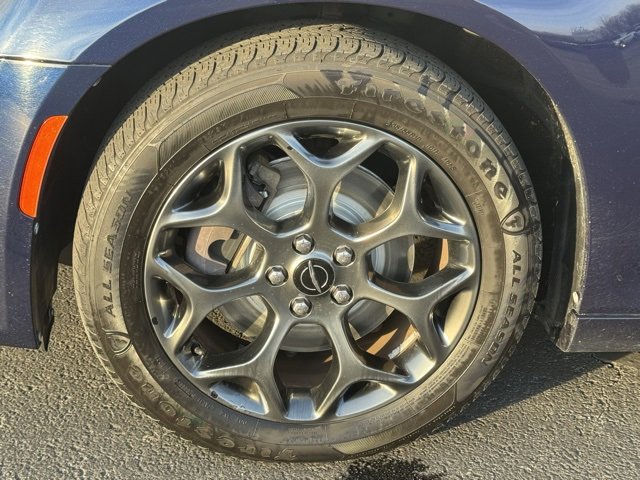 Used 2017 Chrysler 300 S w/ 300S Premium Group image 47