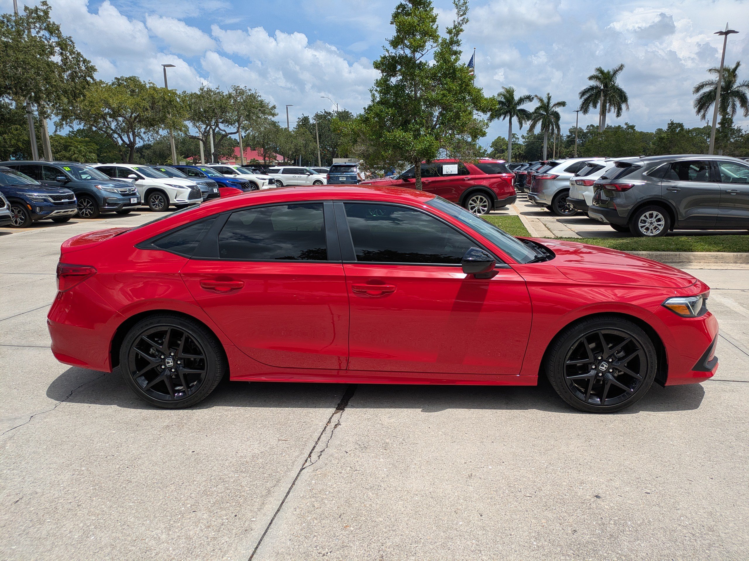 Used 2024 Honda Civic Sport image 3