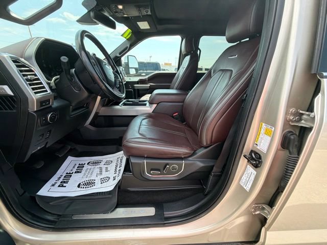 Certified 2017 Ford F350 Platinum w/ Platinum Ultimate Package AWD/4WD image 11