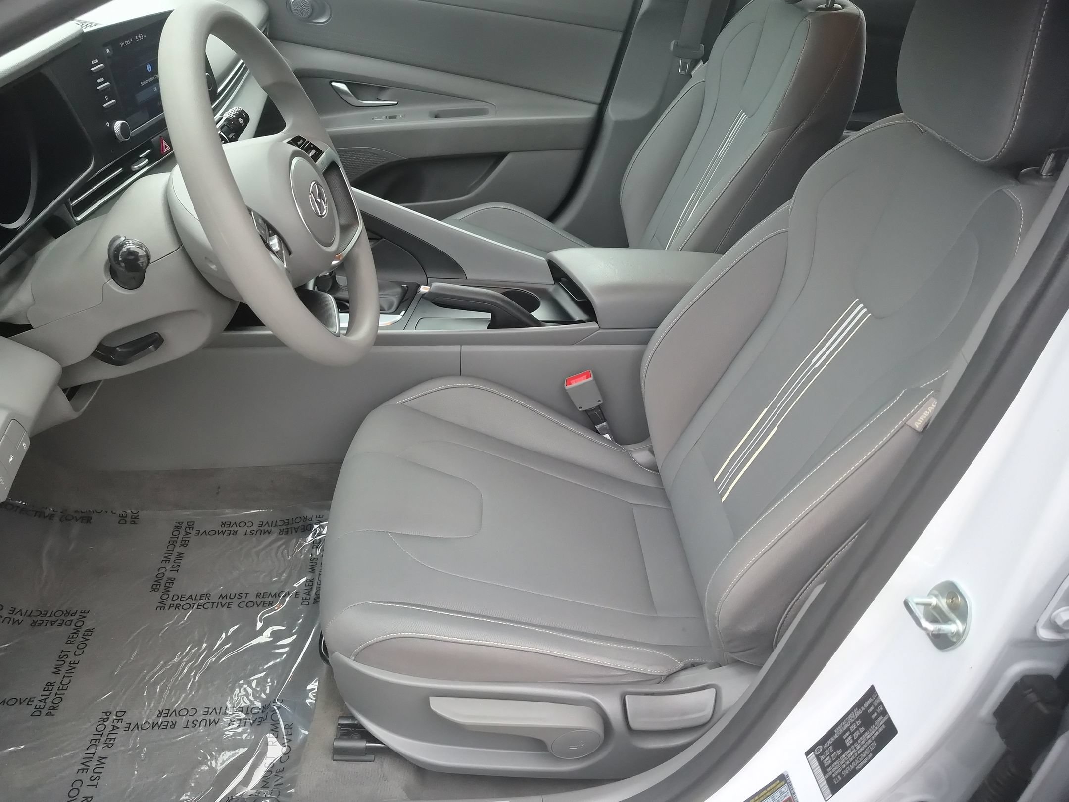 Used 2022 Hyundai Elantra SEL FWD image 16