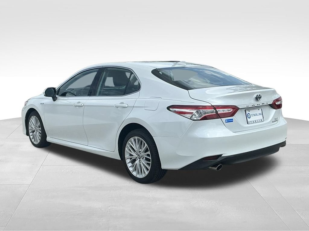 Used 2020 Toyota Camry XLE FWD image 6