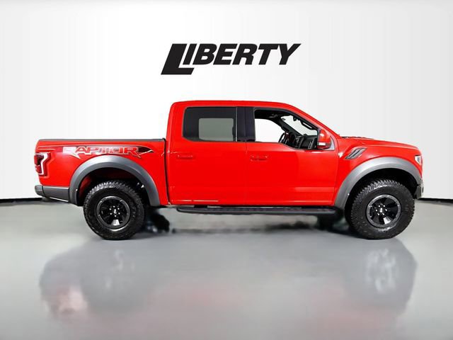Certified 2018 Ford F150 Raptor w/ Equipment Group 802A Luxury image 6