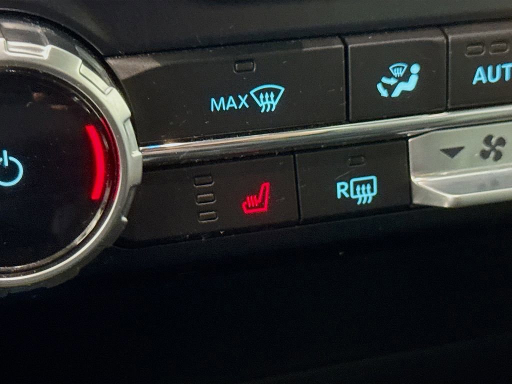 Certified 2022 Ford F150 XLT w/ Equipment Group 302A High image 22