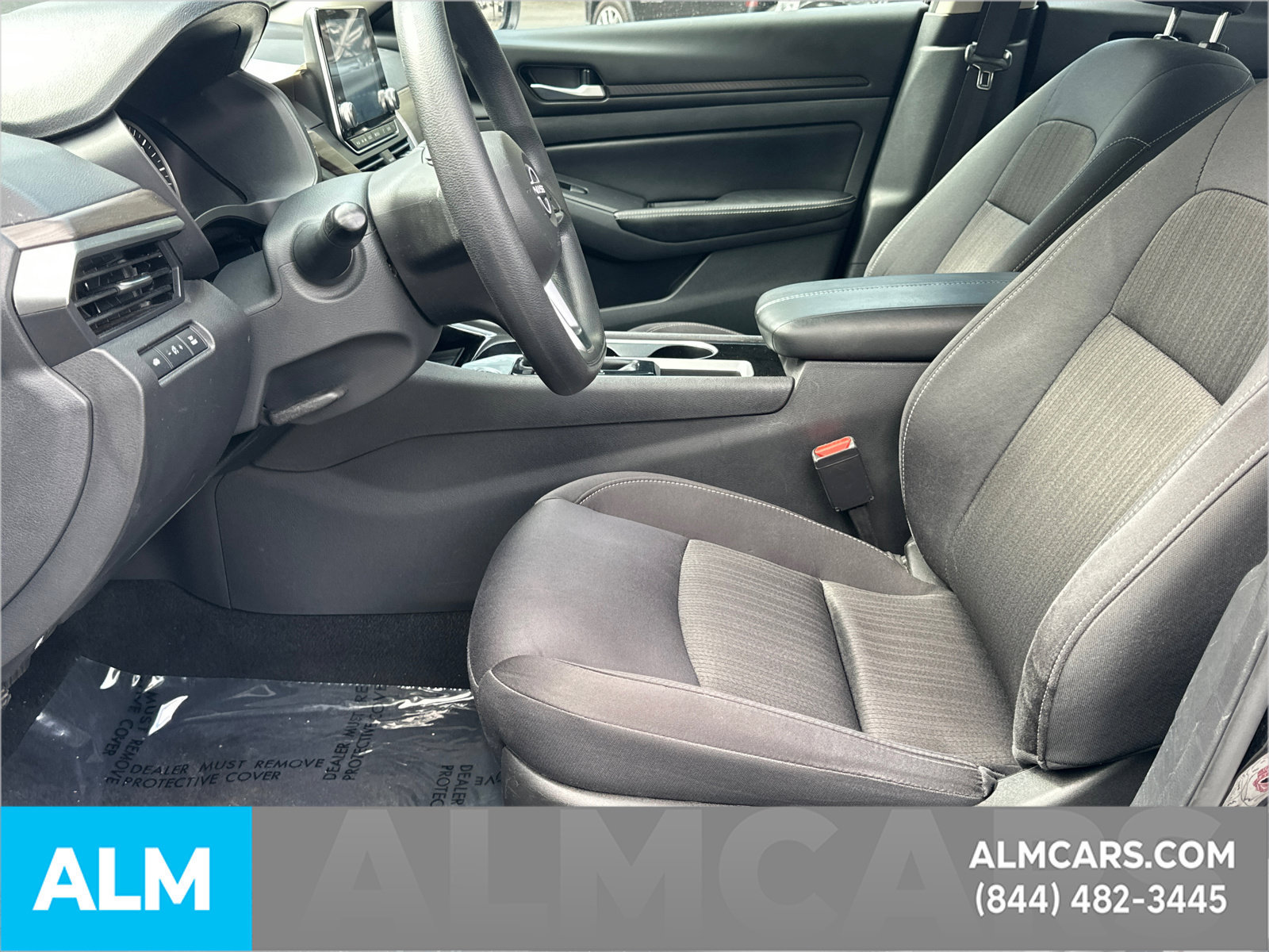 Used 2024 Nissan Altima 2.5 SV FWD image 10