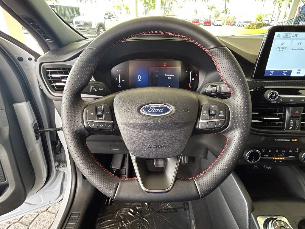 Certified 2026 Ford Escape ST-Line FWD image 15