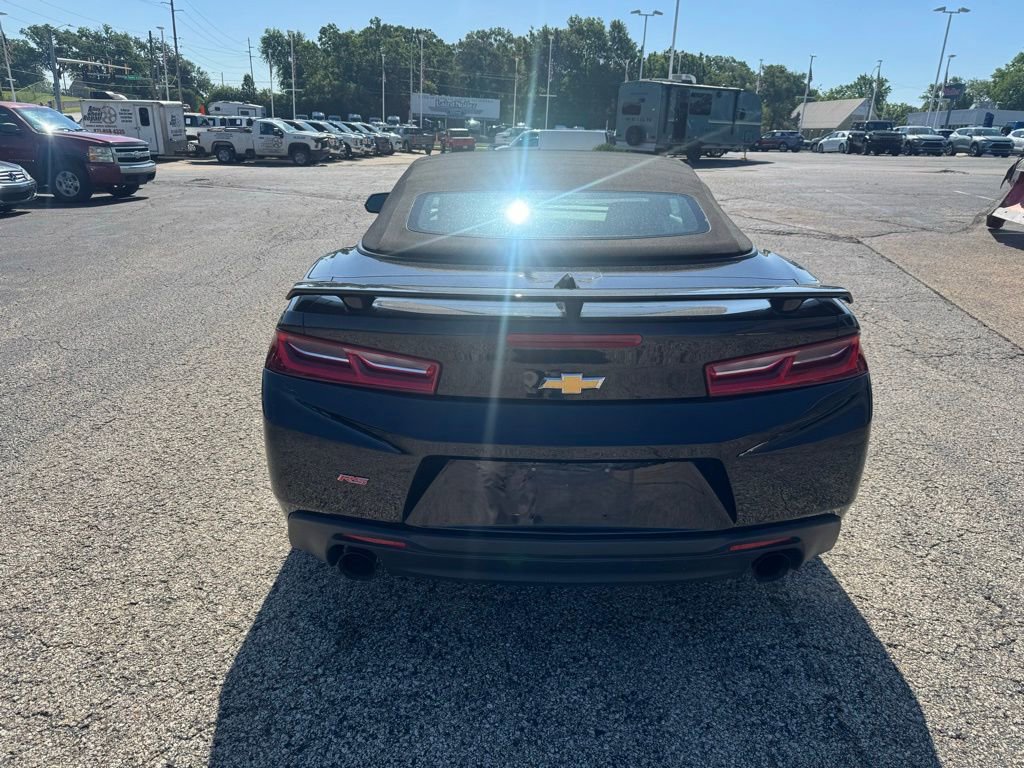 Used 2018 Chevrolet Camaro LT w/ RS Package RWD image 6