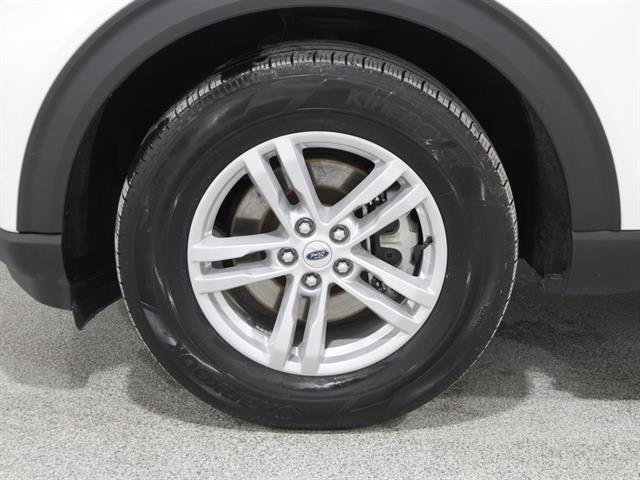 Certified 2023 Ford Explorer XLT w/ Equipment Group 202A image 24