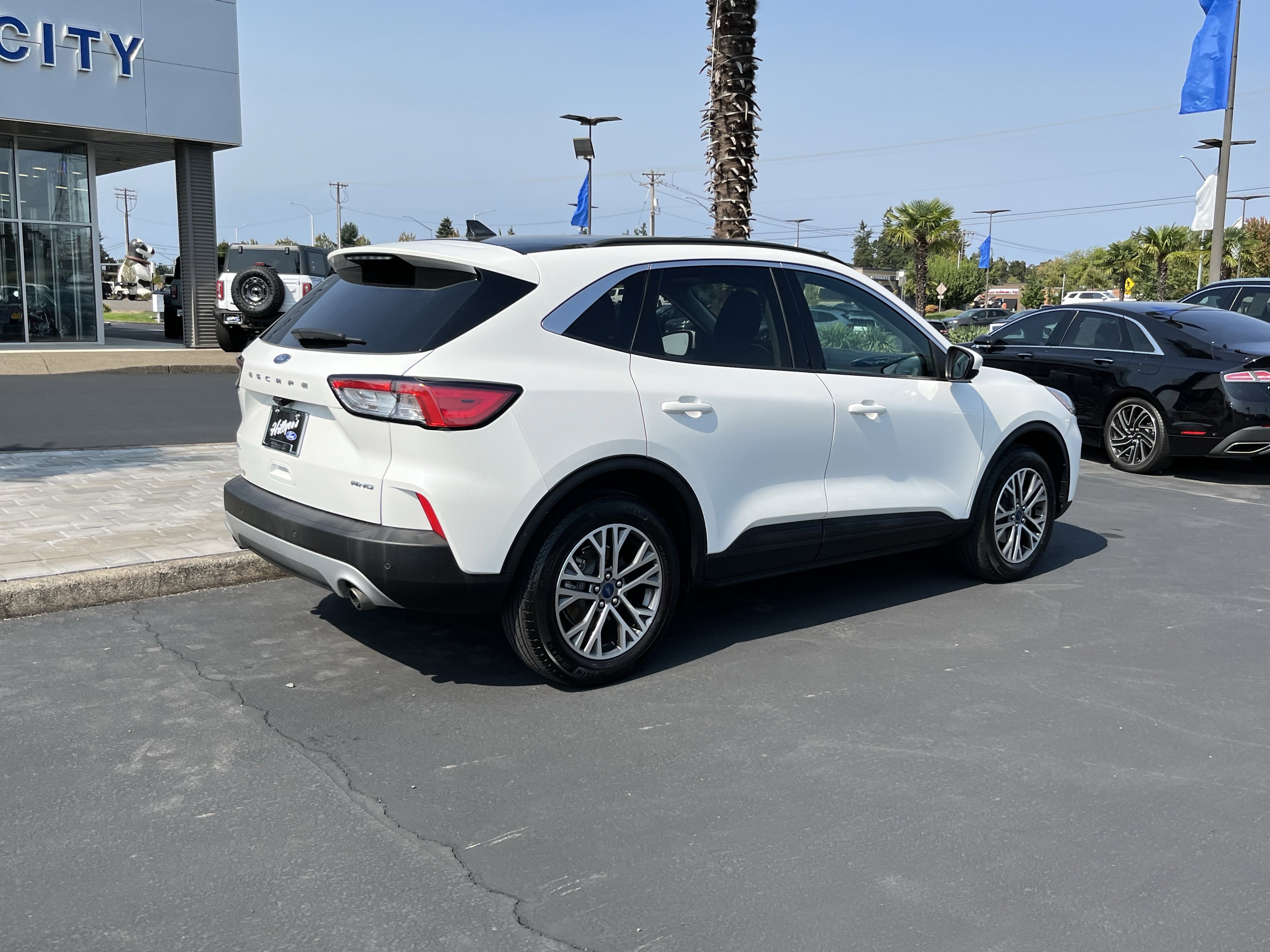 Certified 2022 Ford Escape SEL w/ Technology Package image 3