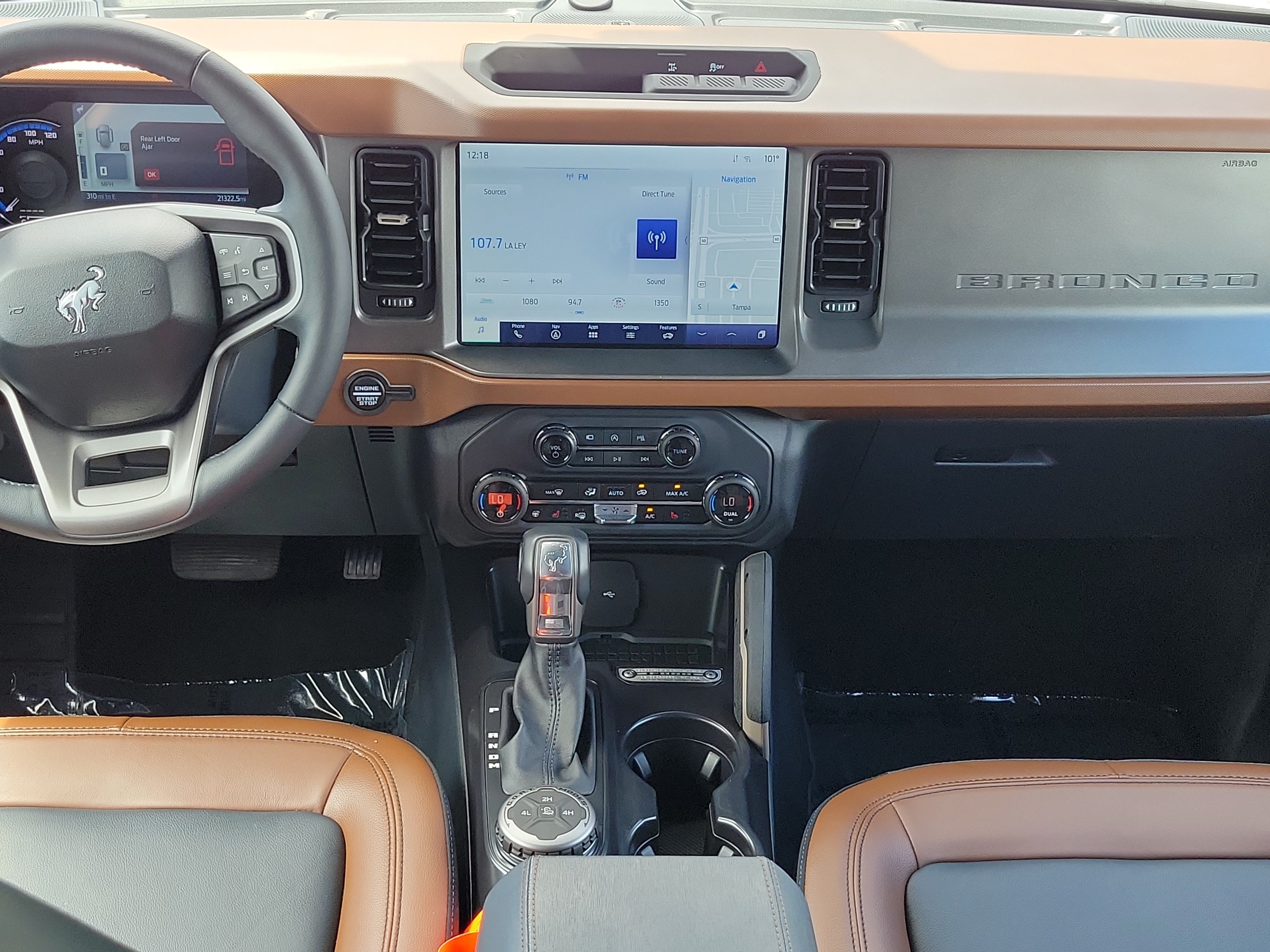 Certified 2024 Ford Bronco Outer Banks AWD/4WD image 15