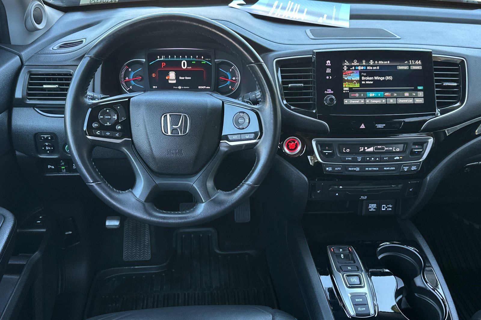 Used 2022 Honda Pilot Touring image 13