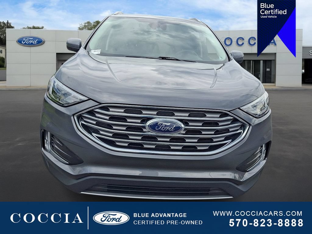 Certified 2022 Ford Edge SEL w/ Convenience Package AWD/4WD image 3