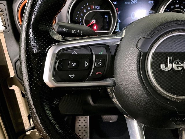 Used 2022 Jeep Gladiator Mojave w/ LED Lighting Group AWD/4WD image 17