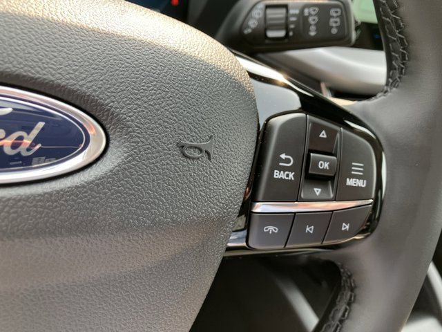 Certified 2025 Ford Escape SE w/ PHEV Premium Package FWD image 38