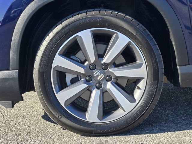 Used 2025 Honda Pilot Touring image 10
