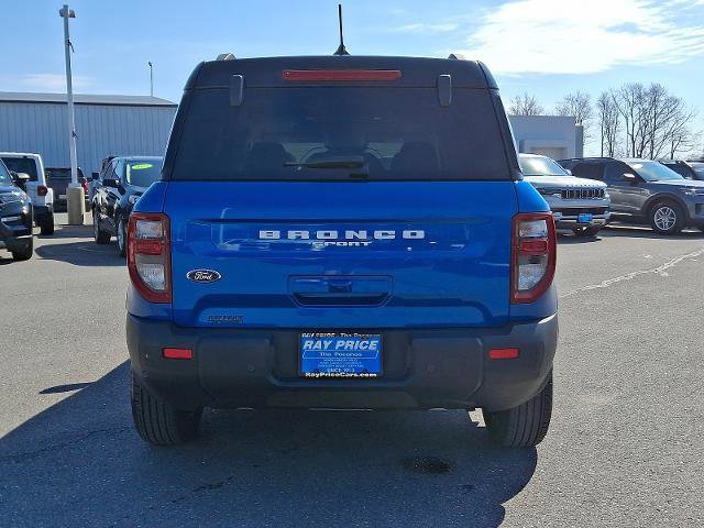 Certified 2025 Ford Bronco Sport Outer Banks w/ Outer Banks Tech Package+ AWD/4WD image 3