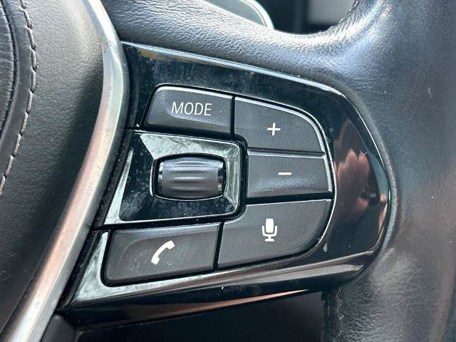 Used 2019 BMW 530i w/ Convenience Package RWD image 29