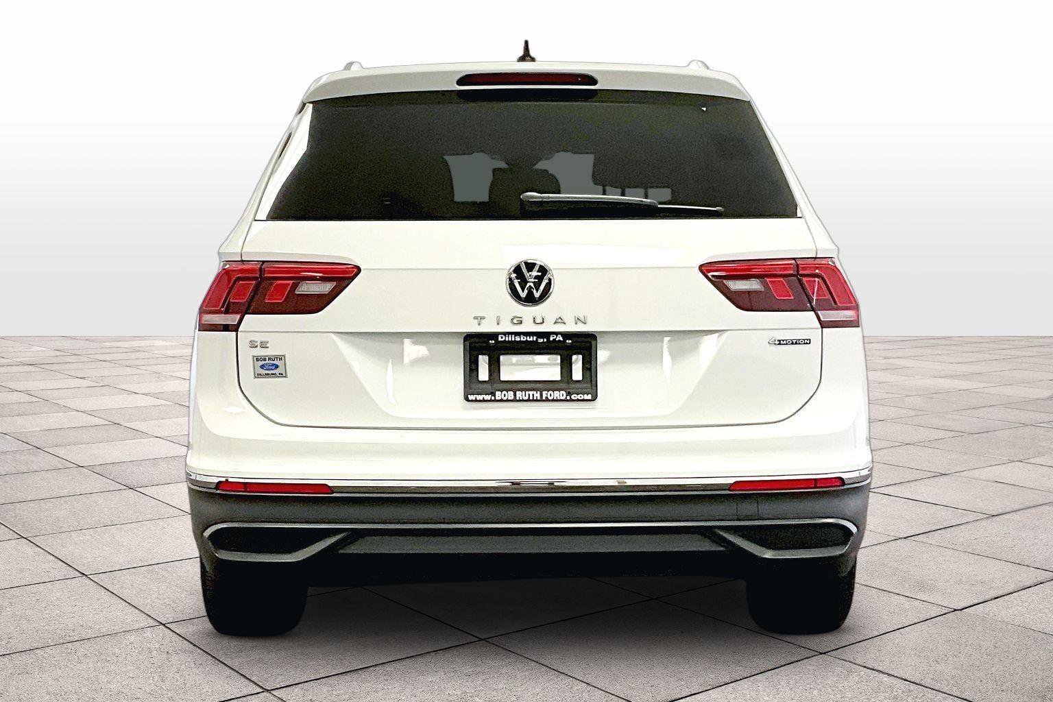 Used 2022 Volkswagen Tiguan SE image 4