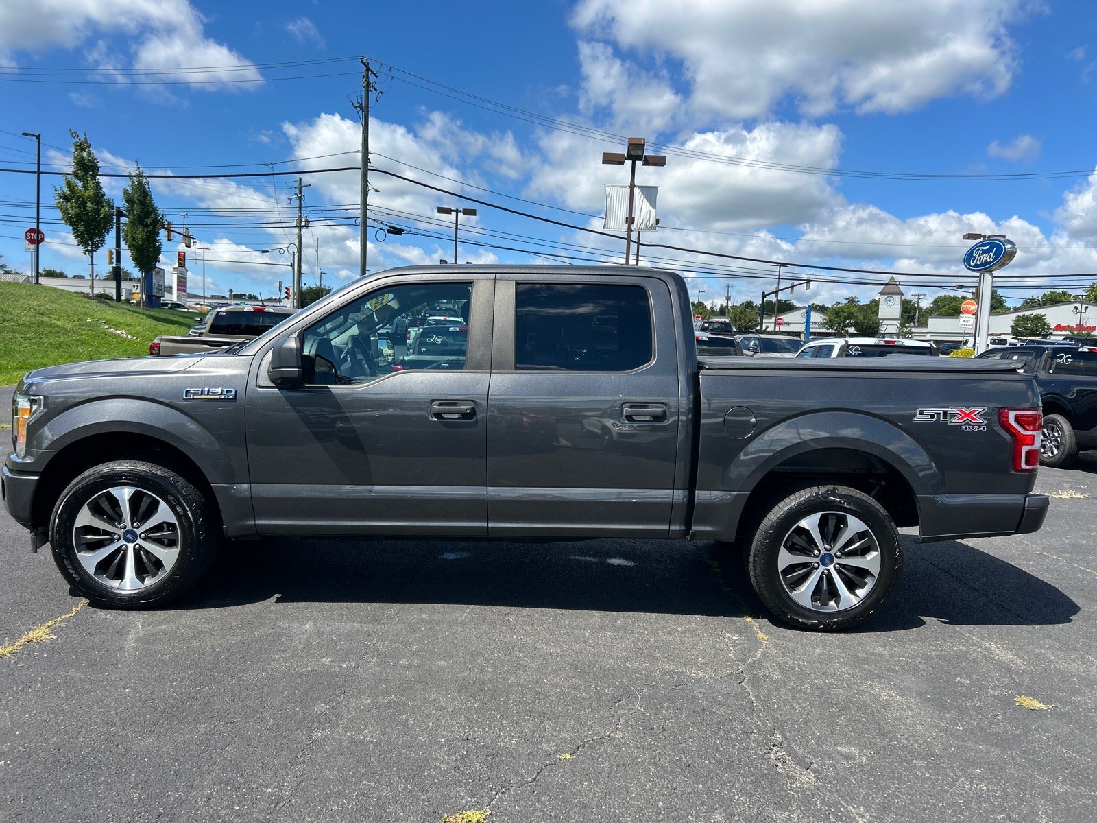 Certified 2020 Ford F150 XL w/ Equipment Group 101A Mid AWD/4WD image 4