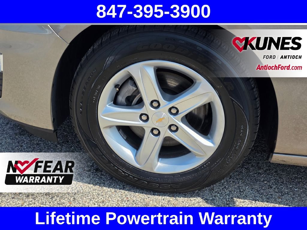 Used 2024 Chevrolet Malibu LT FWD image 16