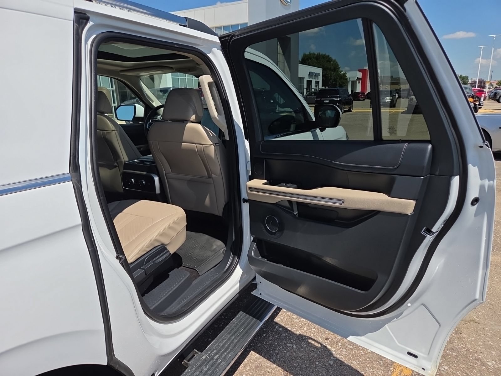Certified 2023 Ford Expedition Max Limited AWD/4WD image 49