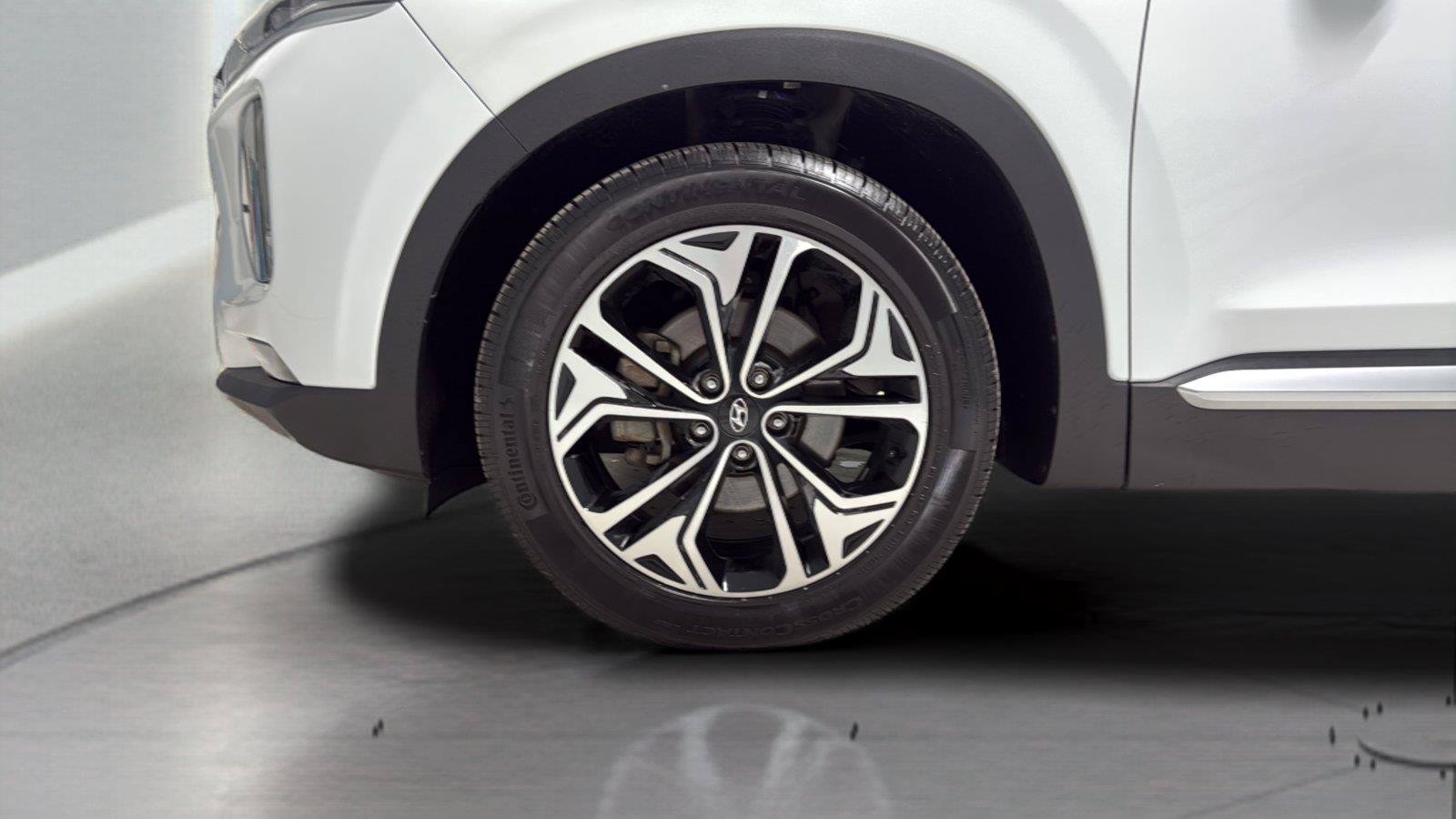 Used 2019 Hyundai Santa Fe Limited AWD/4WD image 27
