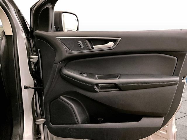 Certified 2020 Ford Edge SE FWD image 23