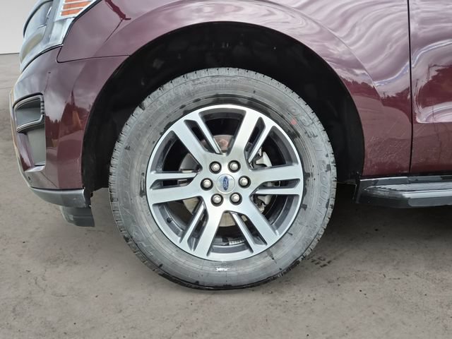 Certified 2024 Ford Expedition Max XLT AWD/4WD image 9