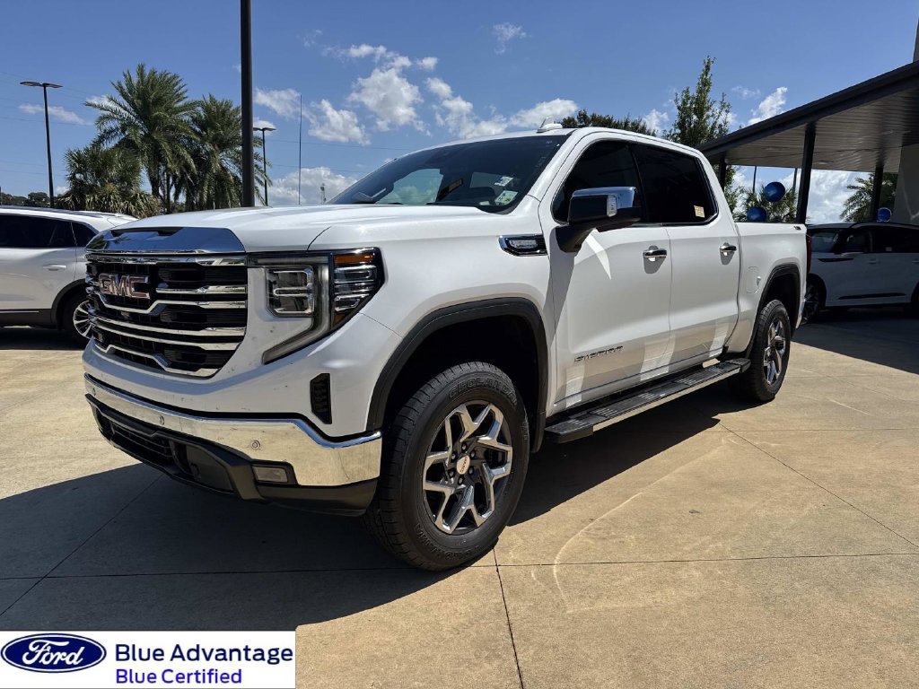 Used 2022 GMC Sierra 1500 SLT AWD/4WD image 5