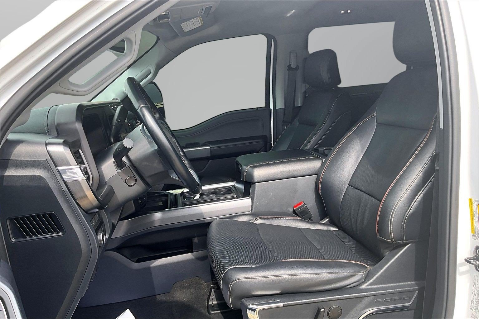 Certified 2023 Ford F250 Lariat w/ Sport Appearance Package AWD/4WD image 16