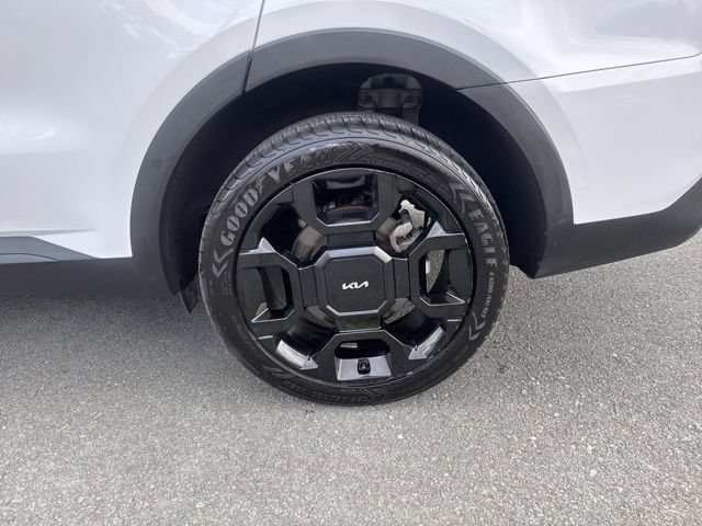 Used 2024 Kia Sorento X-Line EX AWD/4WD image 11