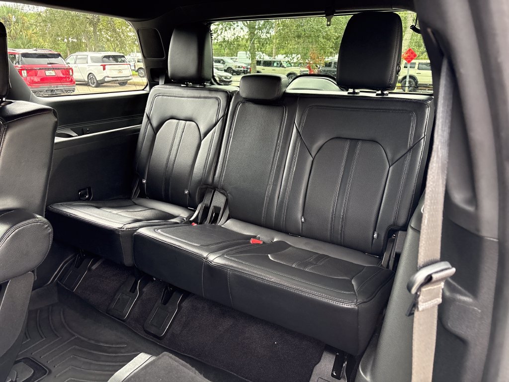 Certified 2021 Ford Expedition Limited RWD image 31