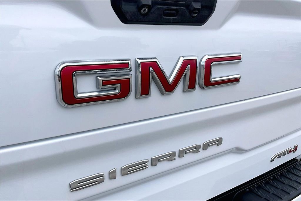 Used 2023 GMC Sierra 1500 AT4 w/ AT4 Preferred Package AWD/4WD image 27