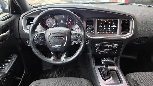 Used 2022 Dodge Charger SXT w/ Blacktop Package AWD/4WD image 9