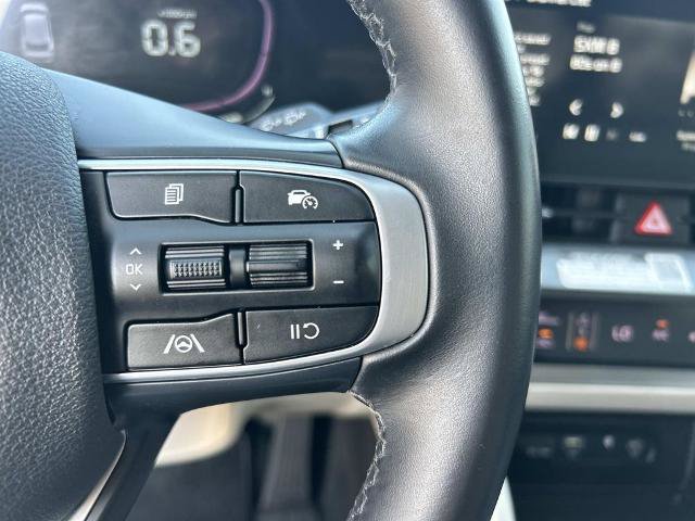 Used 2023 Kia Sportage EX FWD image 30