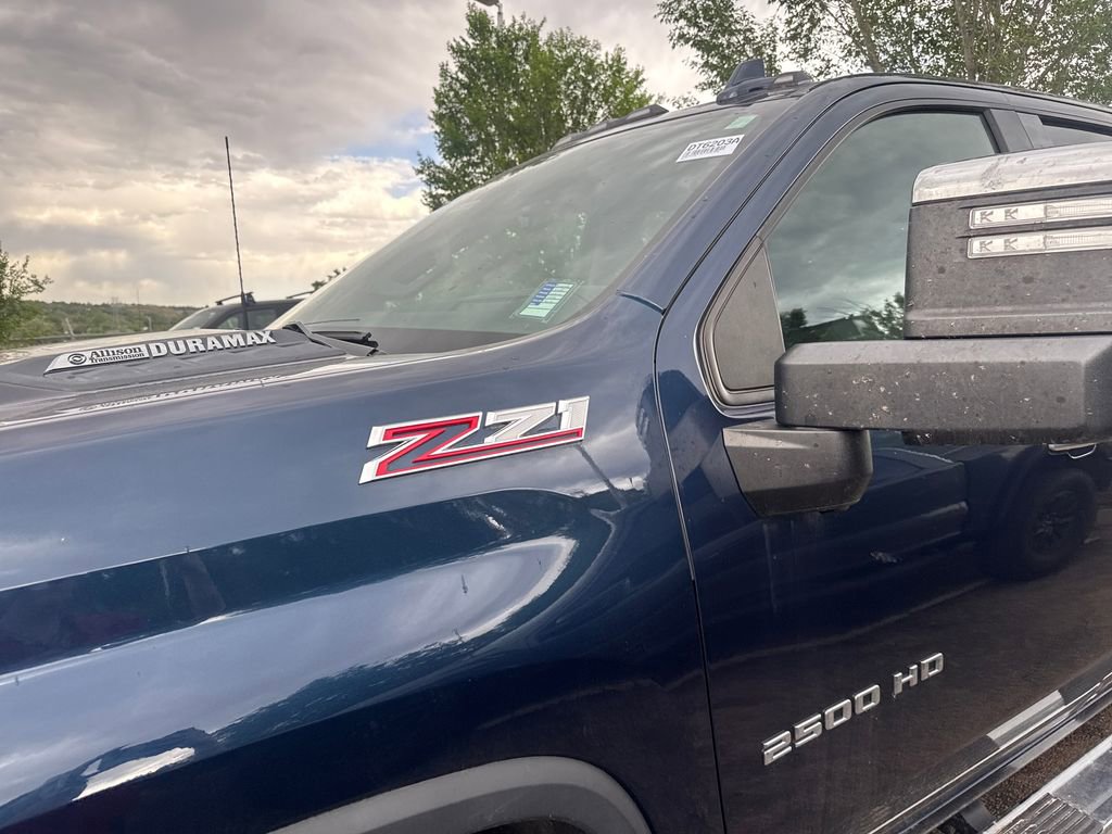 Used 2020 Chevrolet Silverado 2500 LTZ w/ LTZ Premium Package AWD/4WD image 8