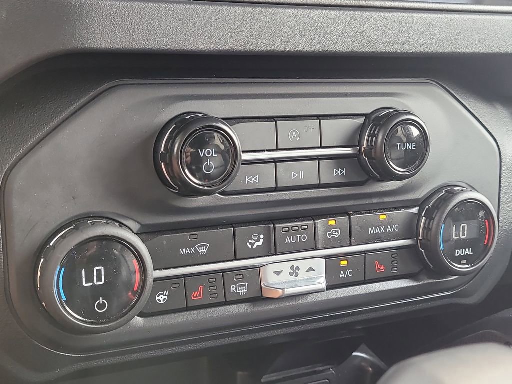 Certified 2025 Ford Bronco Badlands image 21