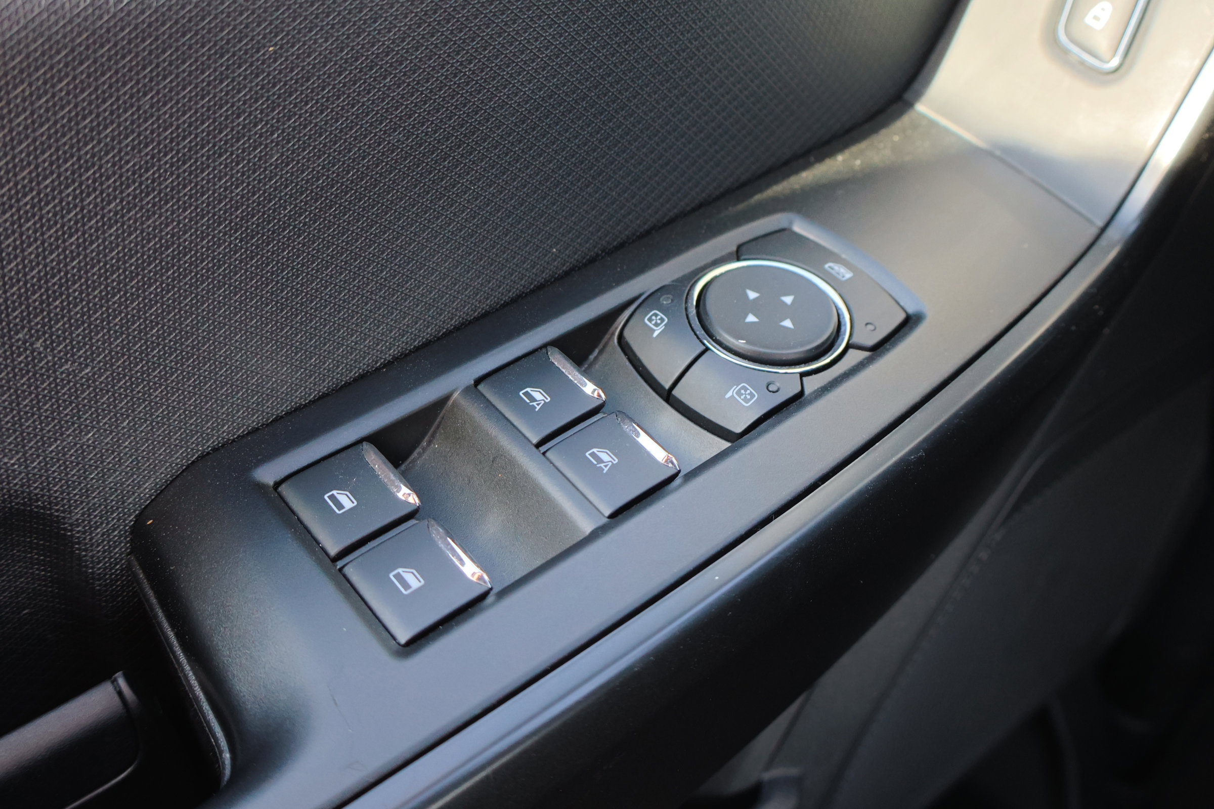 Certified 2025 Ford F150 STX w/ Equipment Group 200A image 16